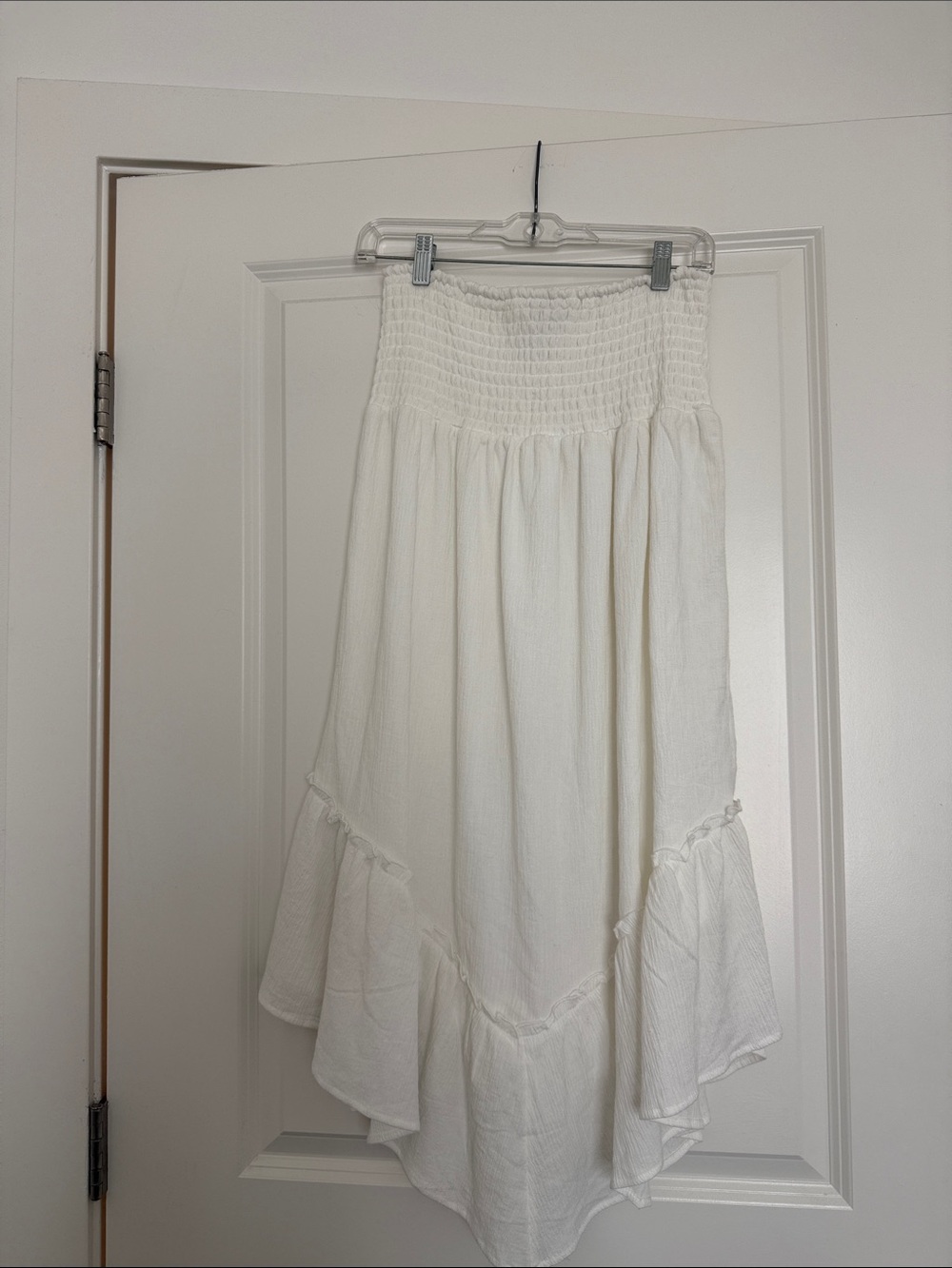 wild fable White High-Low Smocked Ruffle Skirt